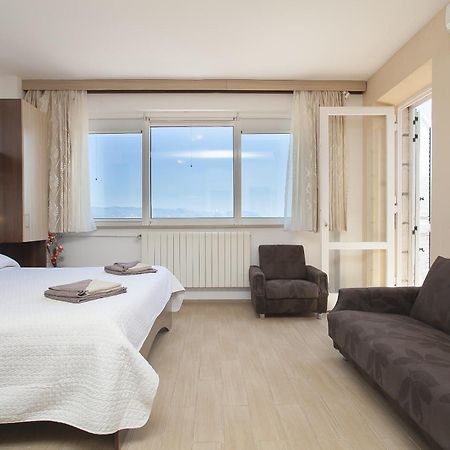 Guest House Lovric ルンバルダ 部屋 写真