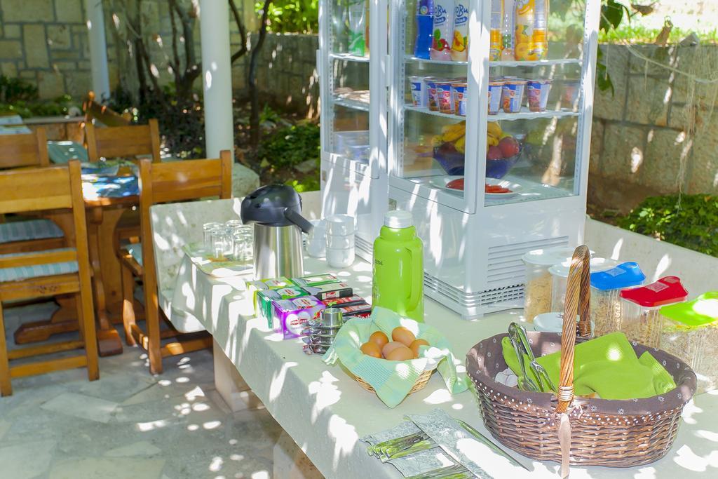 Guest House Lovric ルンバルダ エクステリア 写真